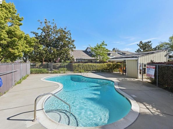 607 Morgan Cmn, Livermore CA 94551