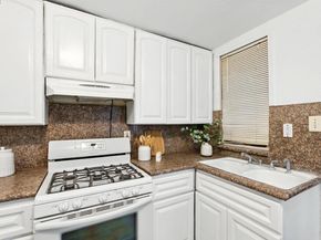840 Oak St, Alameda CA 94501