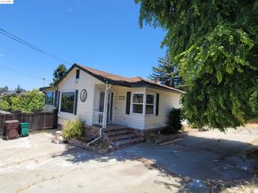 27030 Parkside Dr, Hayward CA 94542