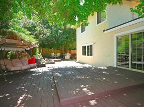 15 El Portal Ct, Clayton CA 94517