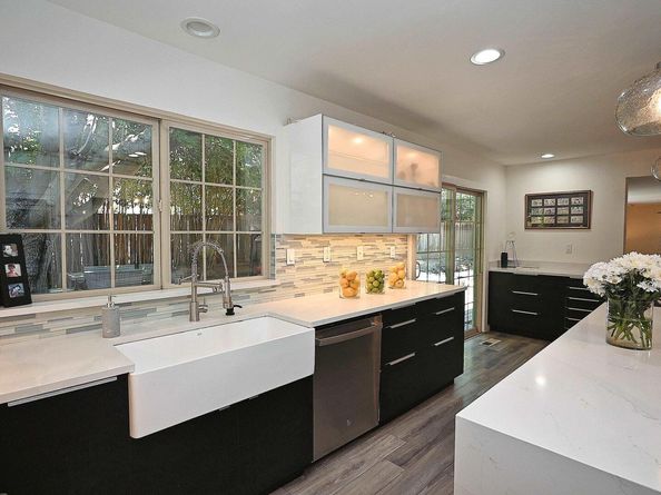 15 El Portal Ct, Clayton CA 94517