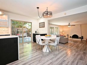 15 El Portal Ct, Clayton CA 94517