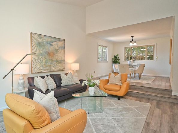 15 El Portal Ct, Clayton CA 94517