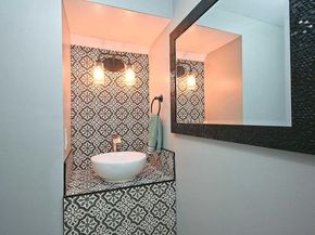 15 El Portal Ct, Clayton CA 94517