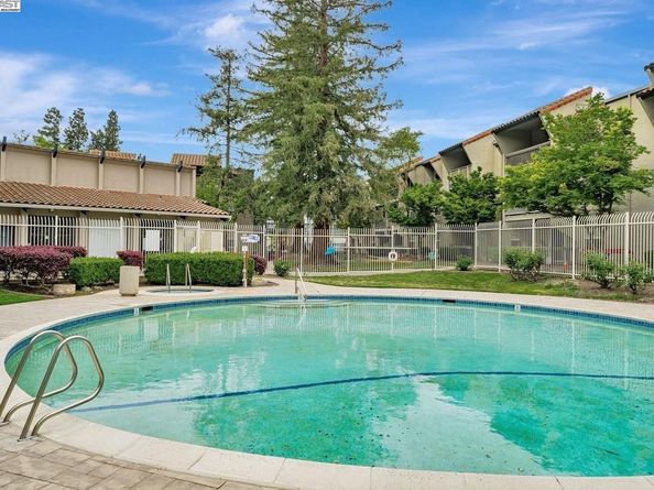 1085 Murrieta Blvd 205, Livermore CA 94550
