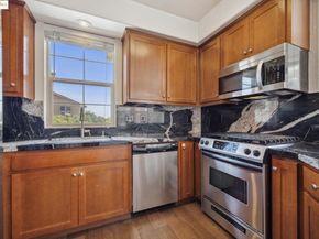 6100 Old Quarry Loop, Oakland CA 94605