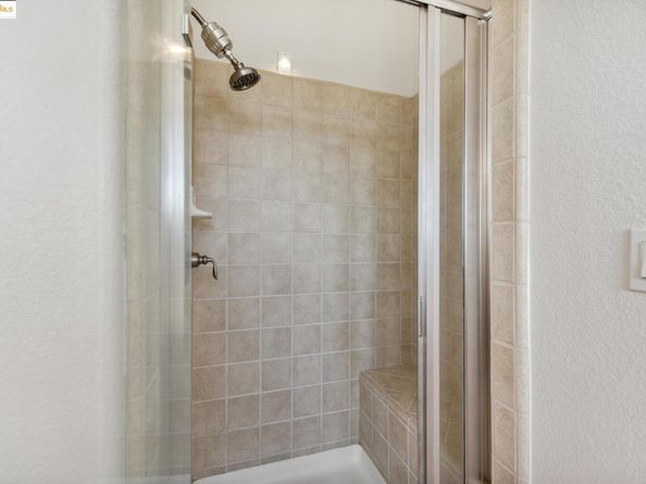 6100 Old Quarry Loop, Oakland CA 94605