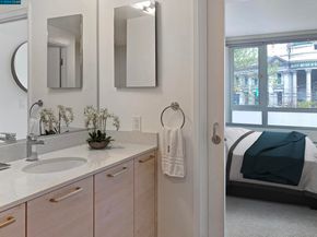 1075 Market St 206, San Francisco CA 94103