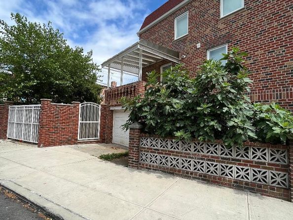 342 Bay 11th Street, Brooklyn NY 11228