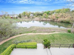 5 Kew Court, Northport NY 11768