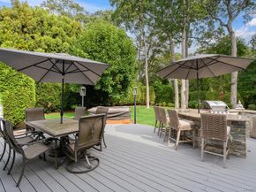 4 Newport Drive, Plainview NY 11803