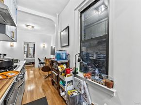 228 W 17th Street 2A, New York (Manhattan) NY 10011