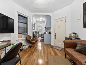 228 W 17th Street 2A, New York (Manhattan) NY 10011