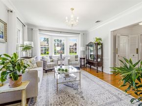 49 Andover Road, Rockville Centre NY 11570