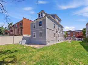 1127 Calhoun Avenue, Bronx NY 10465