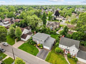 67 Raymond Place, Hewlett NY 11557