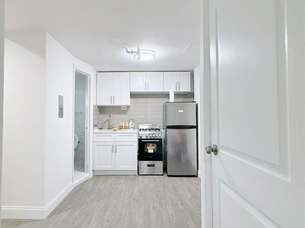 14105 Northern Boulevard 1, Flushing NY 11354