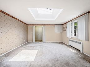 108 Ketewamoke Avenue, Babylon NY 11702