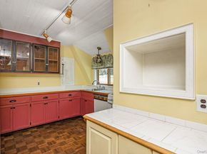 845 Karshick Street, Bohemia NY 11716