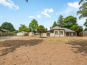 845 Karshick Street, Bohemia NY 11716