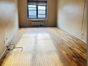 8719 204th Street A41, Hollis NY 11427