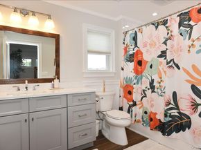 28 Red Oak Place, Massapequa NY 11758