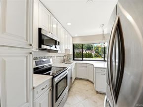 11 Rockhagen Road, Thornwood NY 10594