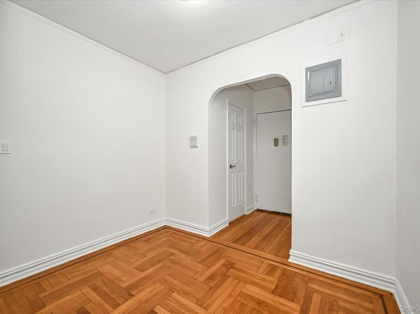 2685 Creston Avenue 3H, Bronx NY 10468