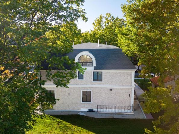 8507 Abingdon Road, Kew Gardens NY 11415