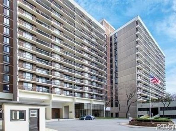 152-18 Union Turnpike 4 P, Flushing NY 11367