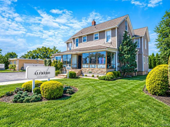 2904 Lincoln Avenue, Oceanside NY 11572