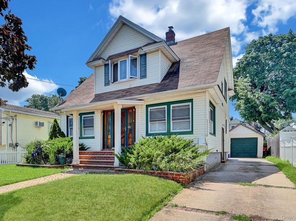 17 Shonnard Avenue, Freeport NY 11520