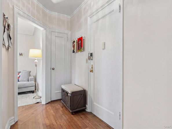 19 William Street 2D, Mount Vernon NY 10552