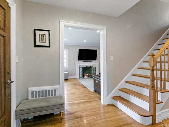 63 White Road, Scarsdale NY 10583