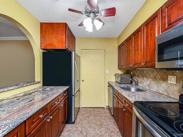 360 Shore Road 4K, Long Beach NY 11561