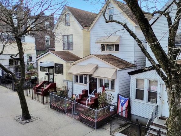 10314 89th Street, Ozone Park NY 11417