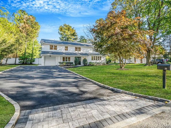 36 Delmar Lane, Commack NY 11725