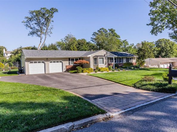 5 Francis Street, Setauket NY 11733