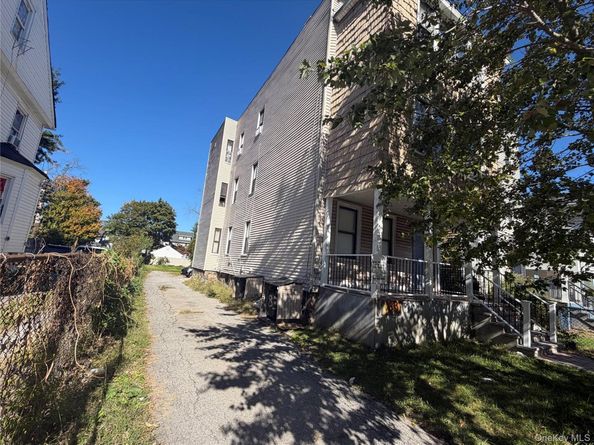83 Horton Avenue, New Rochelle NY 10801