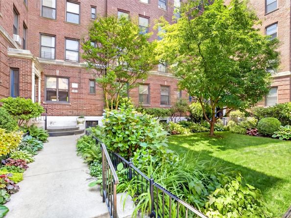 37-32 80th Street 1, Jackson Heights NY 11372