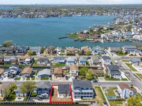 455 Nassau Avenue, Freeport NY 11520
