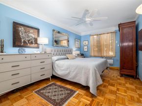 55 Lenox Road 1 F, Rockville Centre NY 11570