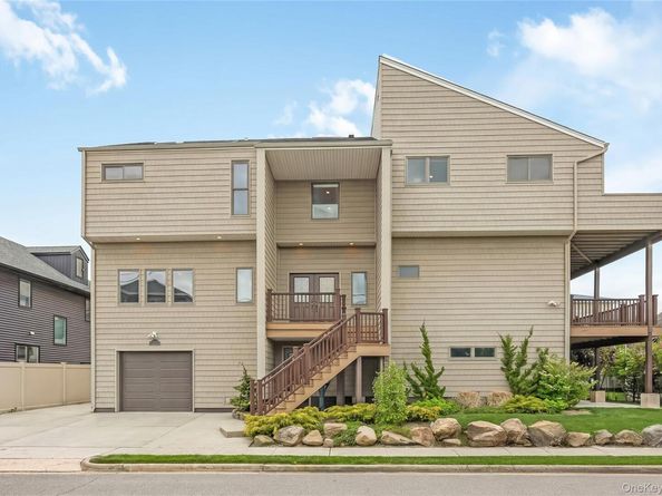 29 Bath Street, Lido Beach NY 11561