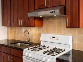 37-40 103rd S1A, Corona NY 11368