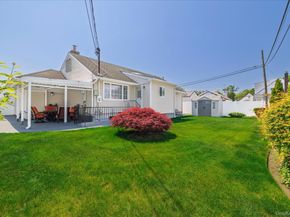 708 Lorentz Street, Elmont NY 11003