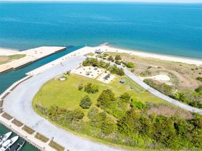 95 Tyrone Drive, East Hampton NY 11937