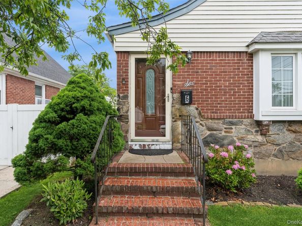 6 Jasper Street, Valley Stream NY 11580