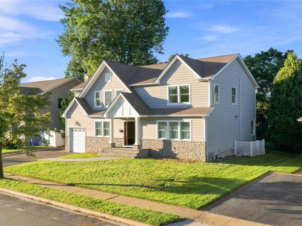 22 Forest Drive, Jericho NY 11753