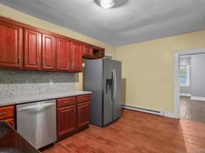 112 S 7th Avenue, Mount Vernon NY 10550
