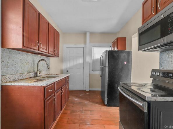 112 S 7th Avenue, Mount Vernon NY 10550